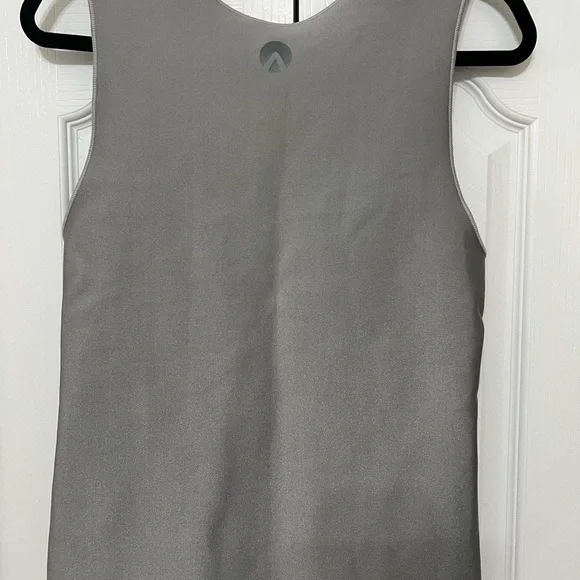 Chillproof Essentials Vest YL XXL - Deep Ocean Explore Store